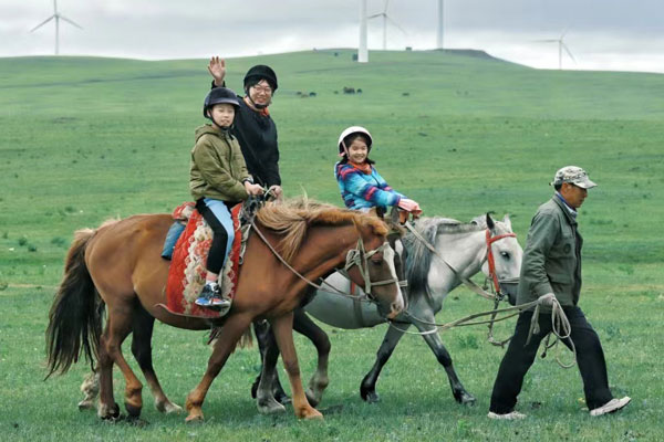 「内蒙古户外」2024呼伦贝尔亲子夏令营（6天）乘越野车穿越草原、踏足北国边境、沉浸游牧体验