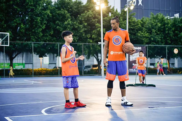 「北京体育」2023“英语篮球”夏令营（6天）结交世界的朋友，孩子终身的友谊！
