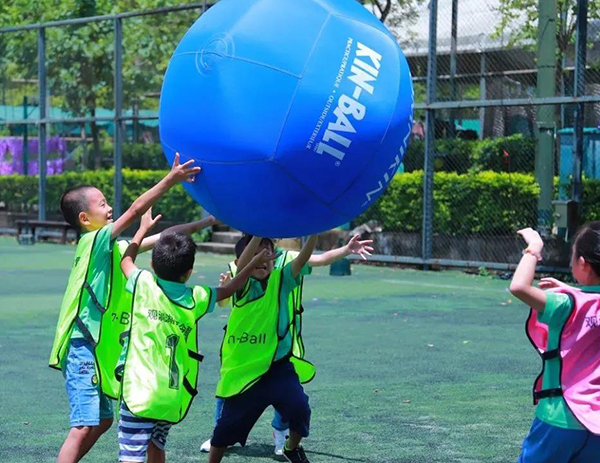 高尔夫夏令营有什么? 这家机构很不错