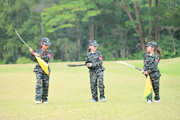 「广东军事」2026深圳观澜湖女生防卫特训冬令营（6天）青春期女生防护技能