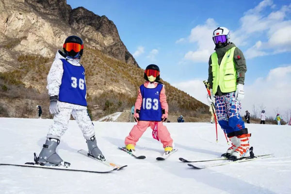 「河北体育」2026张家口太舞进阶滑雪冬令营（6天）冬奥级别雪场，沉浸式滑雪，驰骋雪山之巅