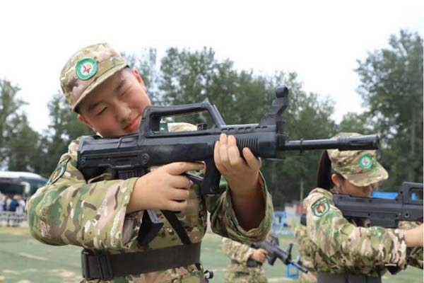 杭州小学生军事夏令营价钱，三大活动费用价格一览