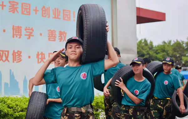 「江苏军事」2022南京黄埔特战精兵魔鬼夏令营（14天）亲身感受特种部队吃、住、藏、打