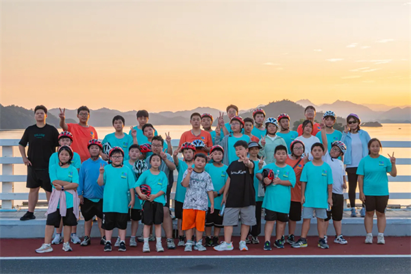 减肥夏令营哪家好？强烈推荐这两家机构