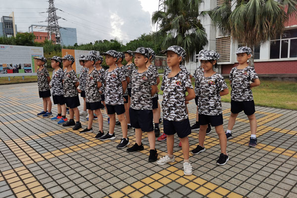 「广东军事」2024深圳拓展夏令营（15天）打造少年军营，体验真实军旅生活！