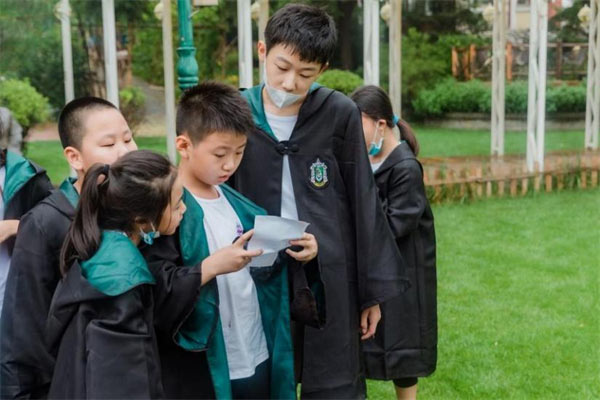 「北京研学」2023假日小队夏令营之哈利的魔法学院（5天）炫酷的教具，全程角色扮演