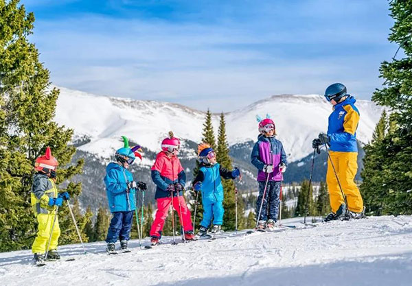 蓝湖滑雪冬令营的安全保障的怎样的?