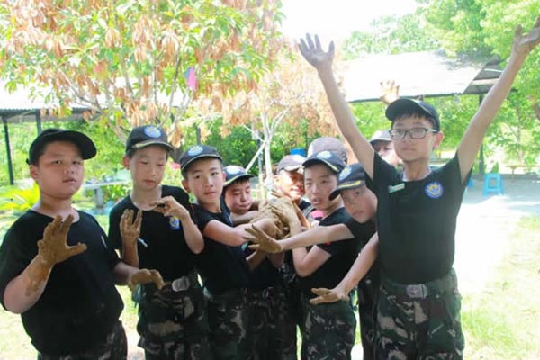暑假上海青少年军事夏令营