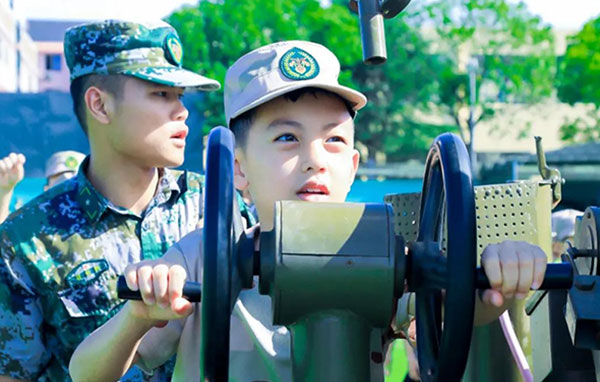 「上海军事」2021西点好习惯之国旗护卫队国庆夏令营（3天）怀揣大大爱国情！