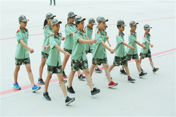 中国少年军旅夏令营生活保障一览