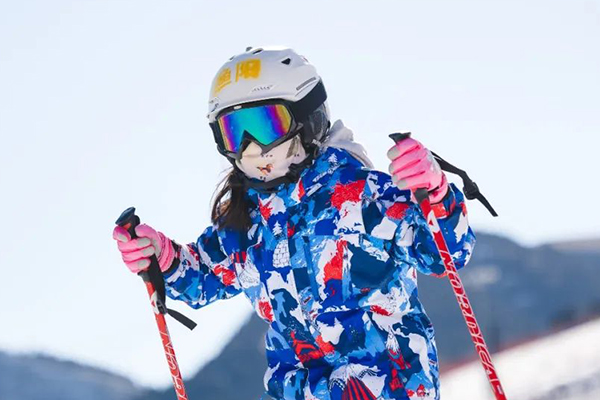 YuYoung全滑雪装备帖 | 只一步让萌娃成为整个雪场最靓的崽