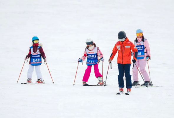 2024平谷·渔阳冰雪走读滑雪冬令营（5天）