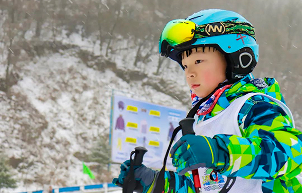 「湖北户外」2022恩施绿葱坡双板滑雪冬令营（6天）0基础教学，专属儿童滑雪道