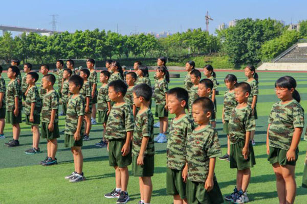 武汉儿童军事夏令营多少钱？不同活动费用一览