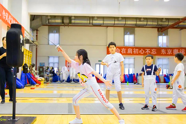 北京修而远体育夏令营告诉你：击剑运动的优势在哪呢?