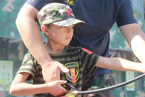 湖南雄将6天国庆军事体验营课程安排一览！
