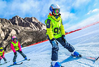 冬日的第一次滑雪,游美营地教育送你一份秘籍护周全吧！