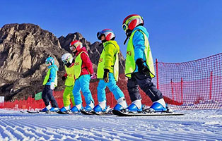 「北京户外」2021雪季游美YSS·环球石京龙mini滑雪冬令营（3天）