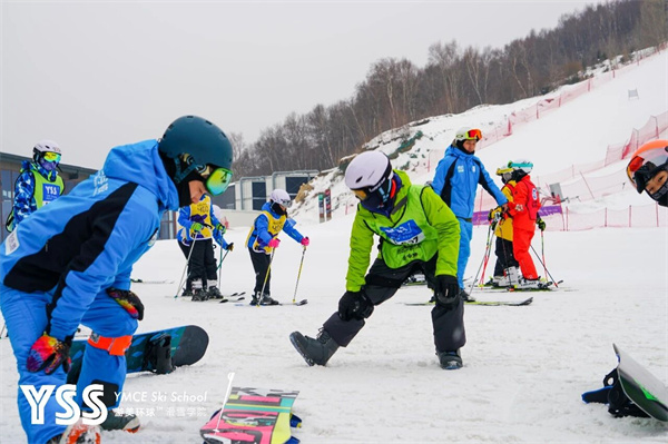 游美营地教育冬令营为孩子配齐雪季安全装备的底层逻辑，一篇给您讲清楚。