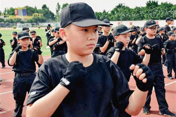 「上海军事」2023少年特警先锋军事夏令营（5天）成为炫酷的城市守护者